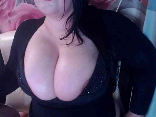 ViktoryDimond Live Webcam on BongaCams