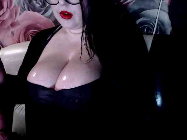 ViktoryDimond webcam