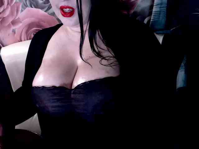 ViktoryDimond webcam