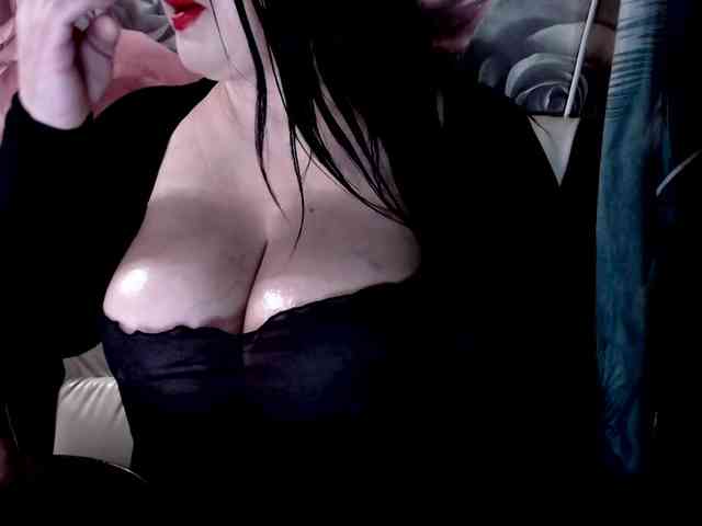 ViktoryDimond webcam