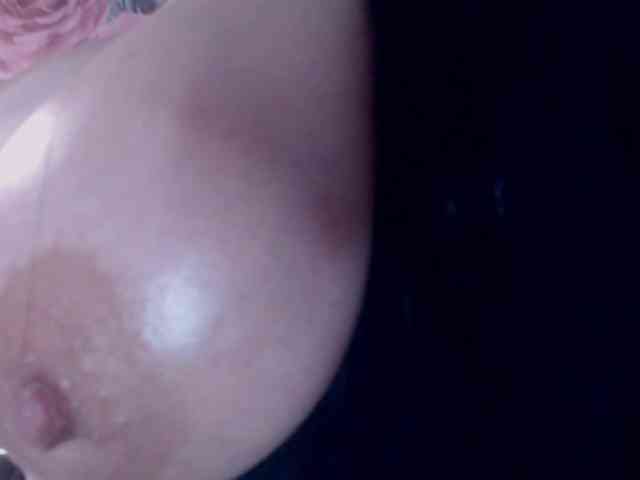 ViktoryDimond webcam