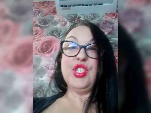 ViktoryDimond webcam