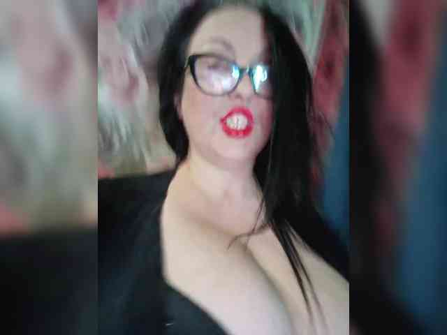 ViktoryDimond webcam