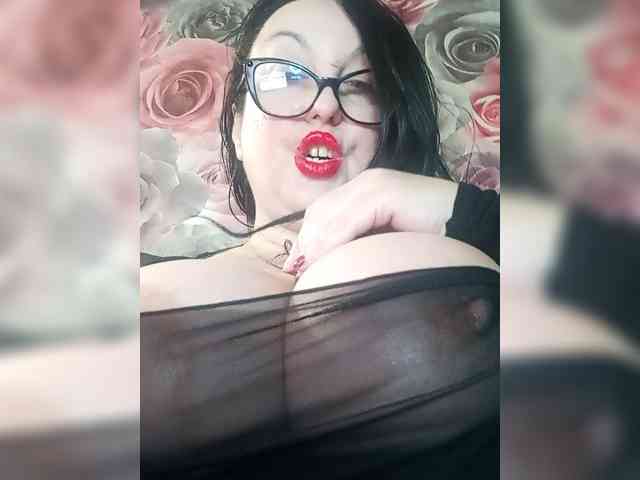 ViktoryDimond webcam