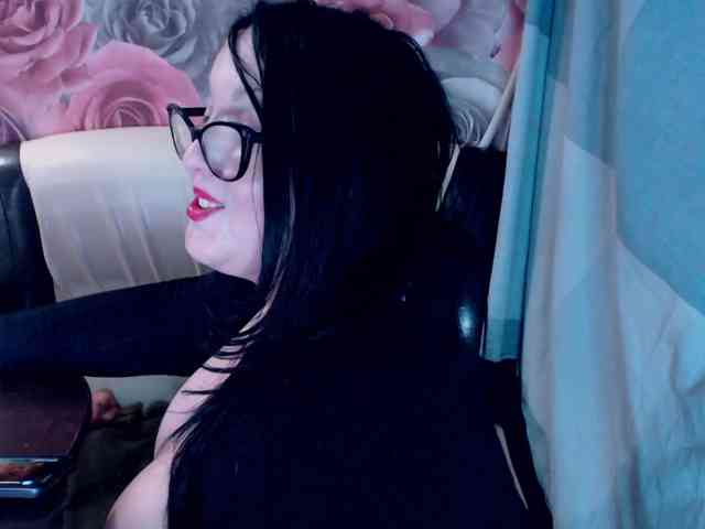 ViktoryDimond webcam