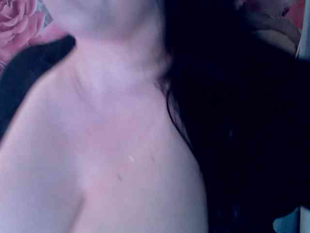 ViktoryDimond webcam