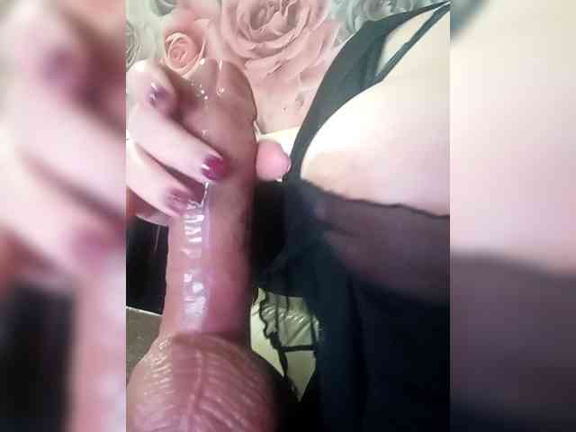 ViktoryDimond webcam