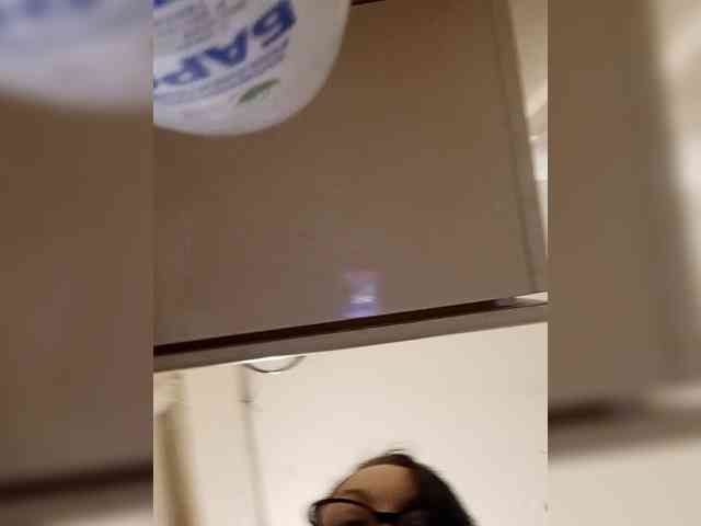 ViktoryDimond webcam