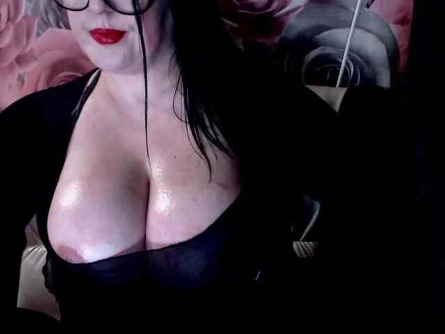 ViktoryDimond webcam