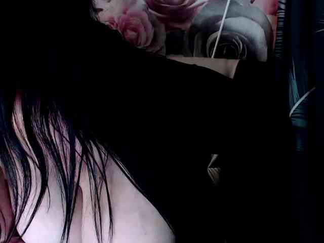 ViktoryDimond webcam