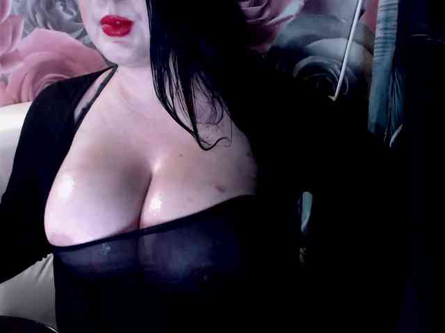 ViktoryDimond webcam