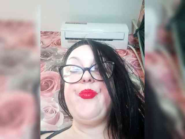 ViktoryDimond webcam