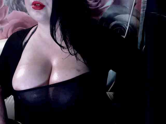 ViktoryDimond webcam