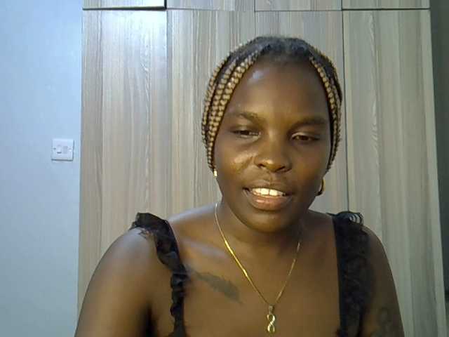 goddess-josy's BongaCams show and profile