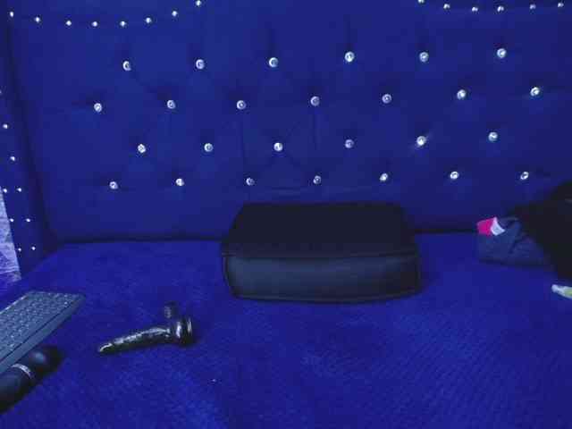 vickycute52 webcam