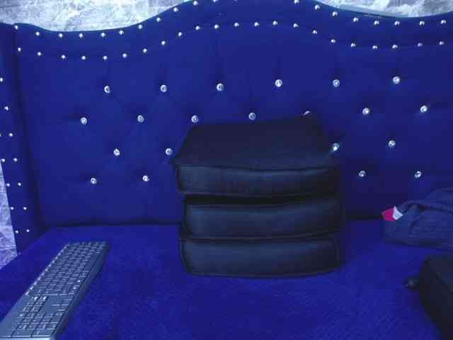 vickycute52 webcam