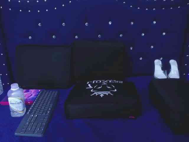 vickycute52 webcam