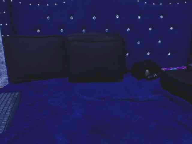 vickycute52 webcam