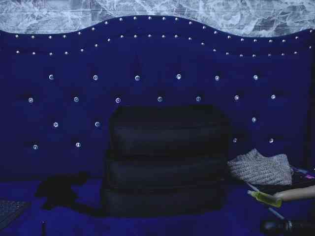 vickycute52 webcam