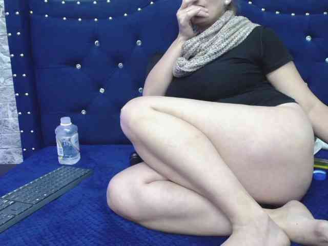 vickycute52 webcam