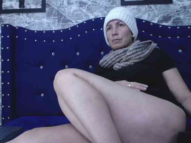 vickycute52 webcam