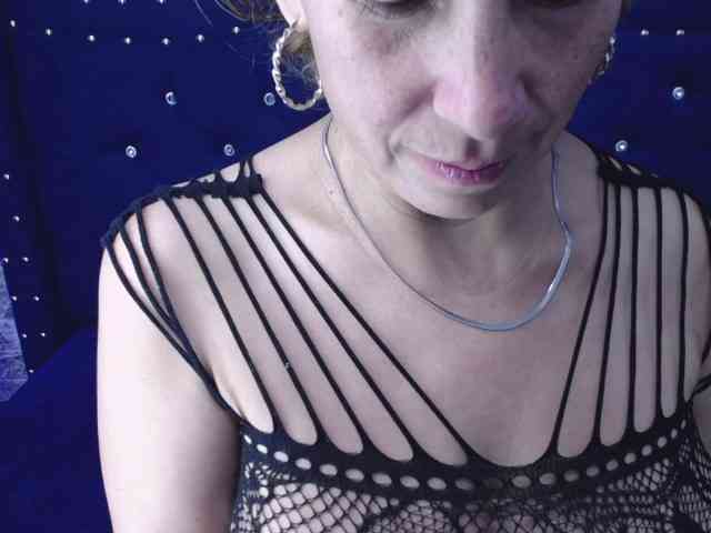vickycute52 webcam