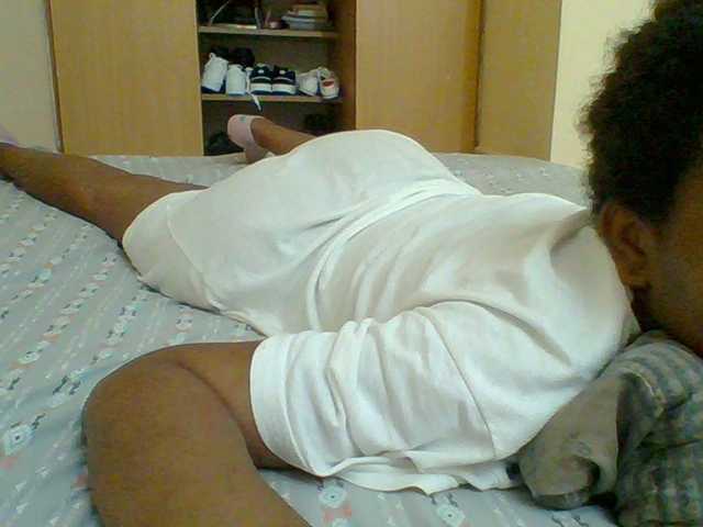 Sex chat gratuit in direct cu AmorSweetgal pe BongaCams