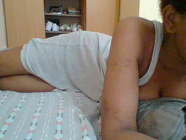 AmorSweetgal webcam
