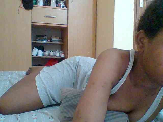 AmorSweetgal webcam