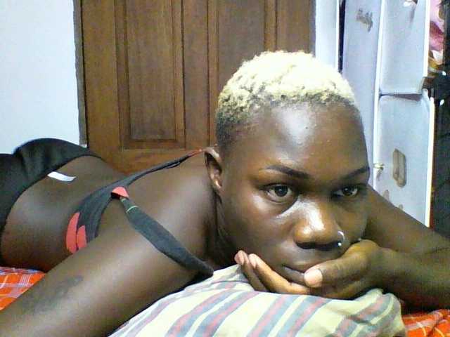 Sweetchocolate's BongaCams show and profile