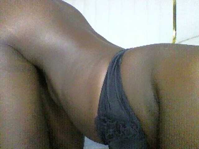 Sweetchocolate's BongaCams show and profile