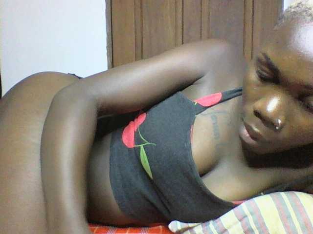 Sweetchocolate's BongaCams show and profile