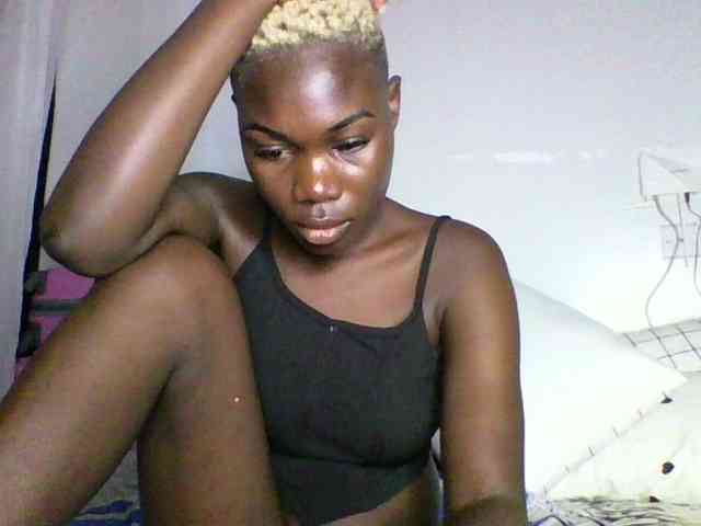 Sweetchocolate webcam