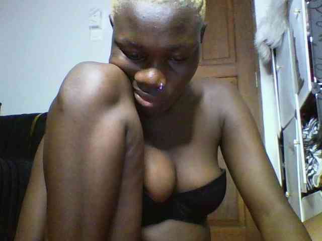 Sweetchocolate webcam