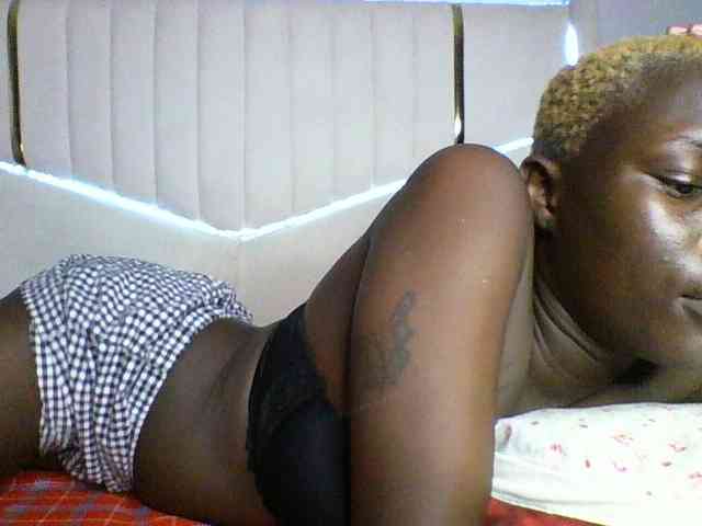 Sweetchocolate webcam