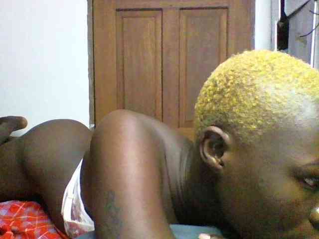 Sweetchocolate webcam