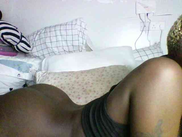 Sweetchocolate webcam