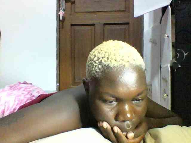 Sweetchocolate webcam