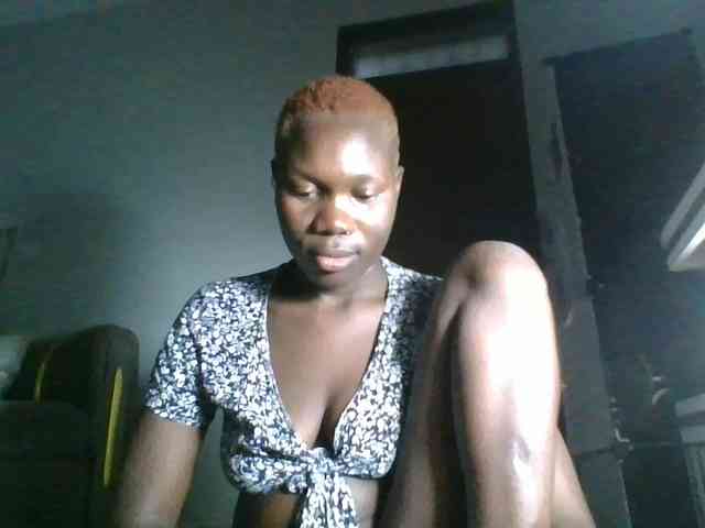 Sweetchocolate webcam