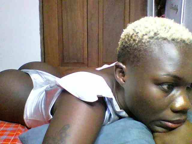 Sweetchocolate webcam