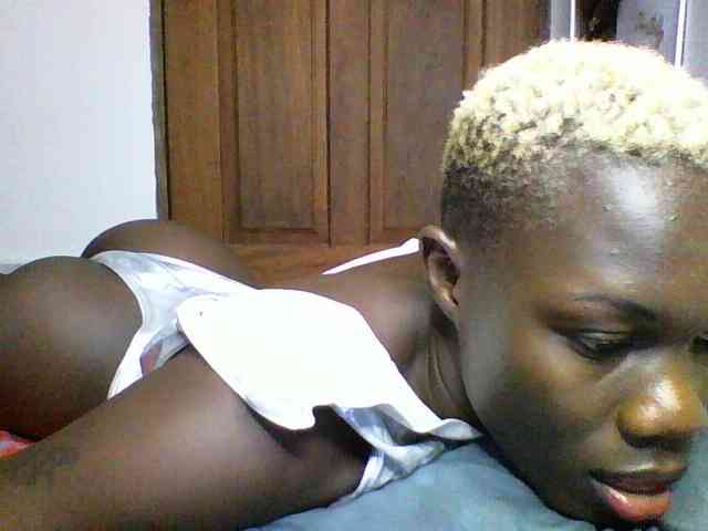 Sweetchocolate webcam