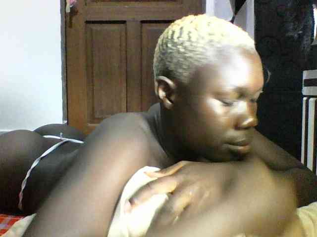 Sweetchocolate webcam