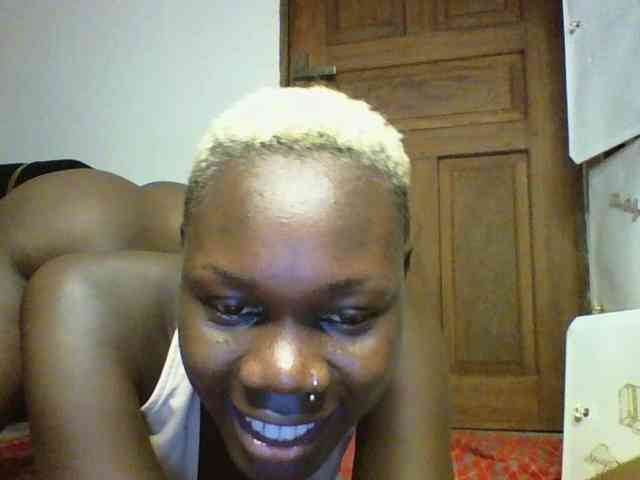 Sweetchocolate webcam