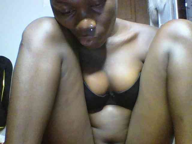 Sweetchocolate webcam