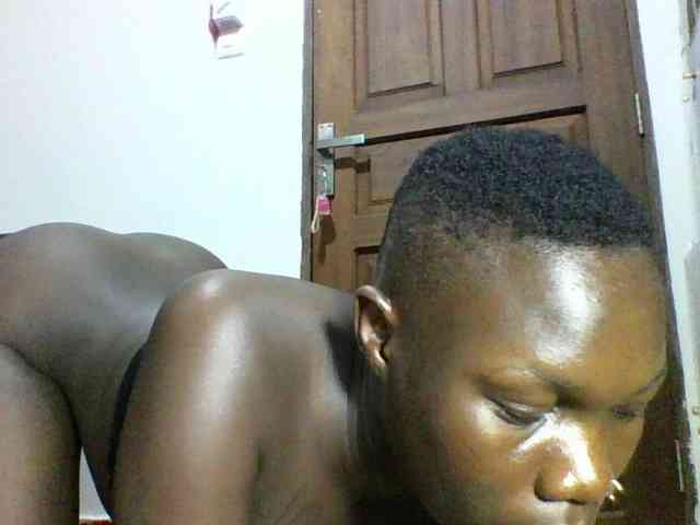 Sweetchocolate webcam