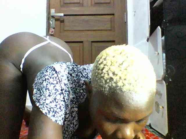 Sweetchocolate webcam