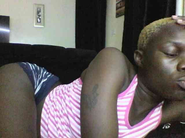 Sweetchocolate webcam