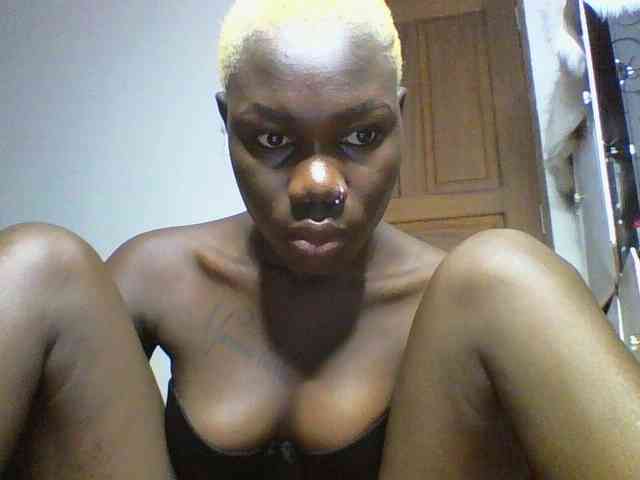 Sweetchocolate webcam