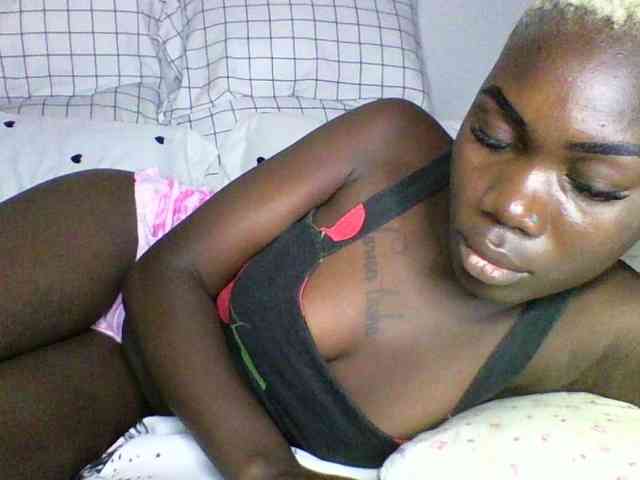 Sweetchocolate webcam