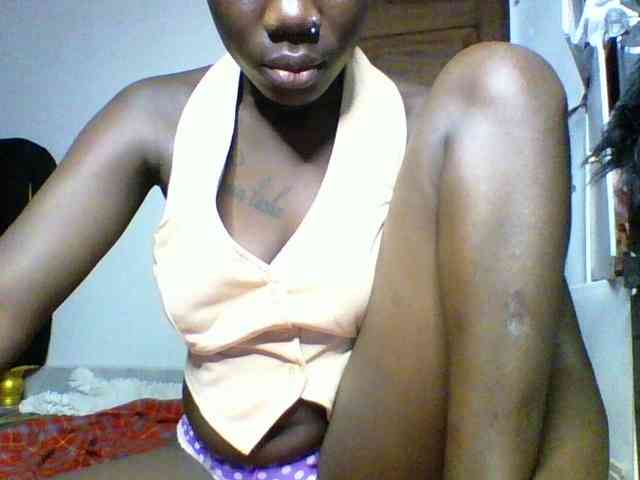 Sweetchocolate webcam